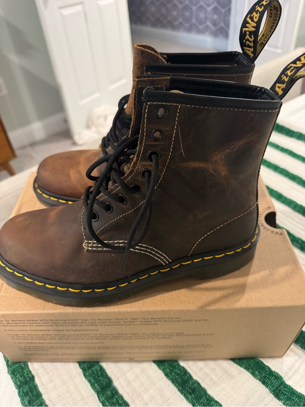 Dr. Martens Unisex 1460 Training Spec Boots in Weathered Tan